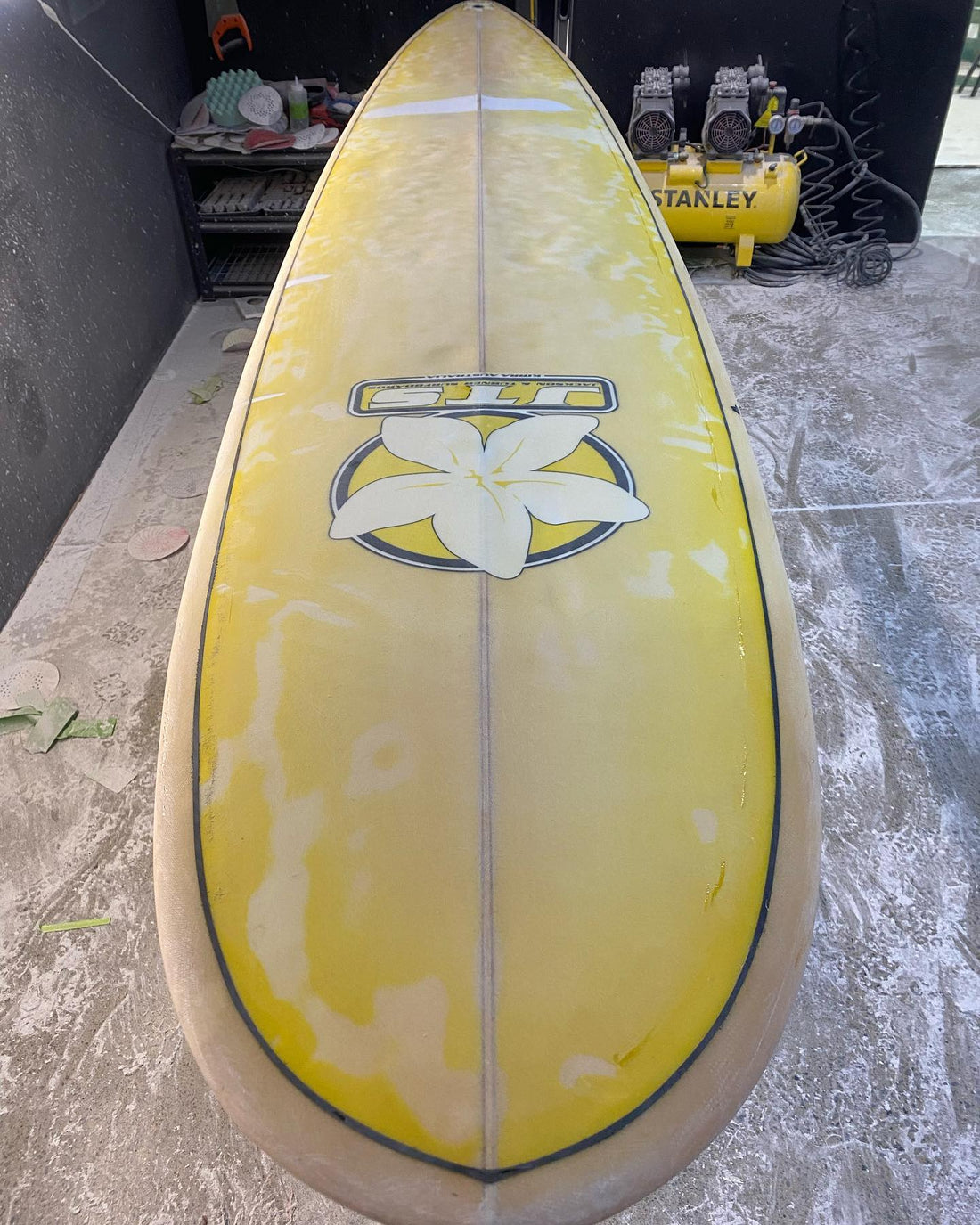Preventing Fin Damage - A Gold Coast Surfers' Guide to Care and Maintenance