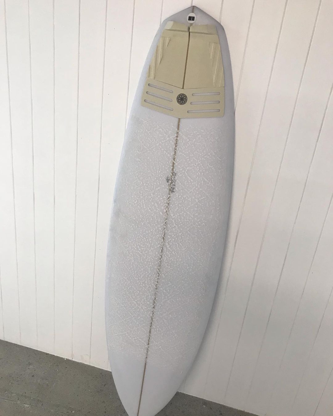 How to Identify Damage on Your Paddle Board: A Visual Inspection Guide